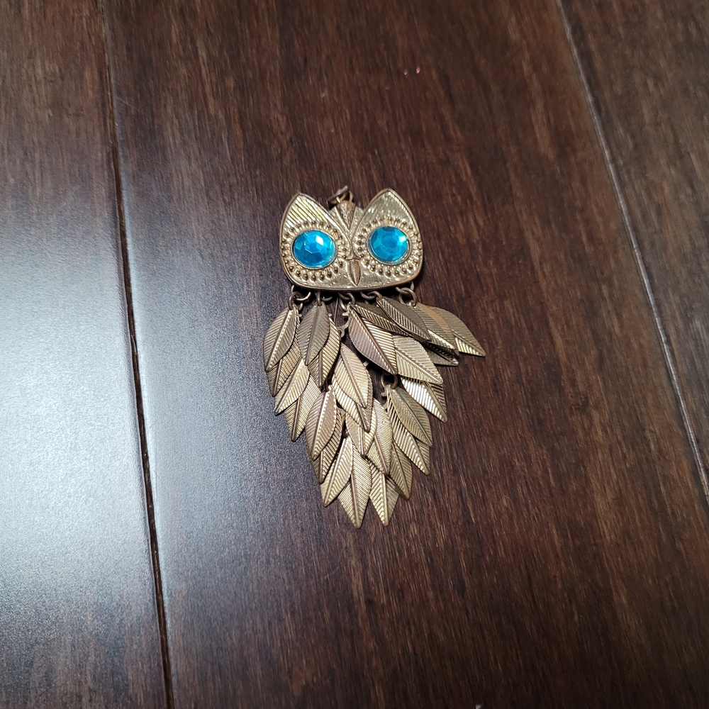 Gold and Blue Owl Pendant Necklace